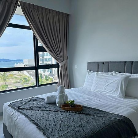 Jesselton Quay Sea & Pool View For 6 Pax Appartement Kota Kinabalu Buitenkant foto